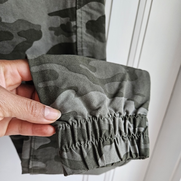 Joe's Boys the lightweight Camo Pants - Picture 14 of 15